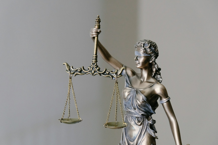 Bronze Lady of Justice statue